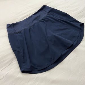 Outdoor Voices Hudson 4" Skort
